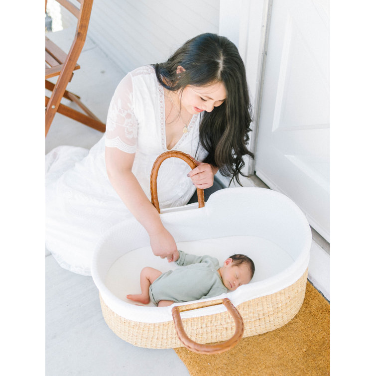 Dua bassinet online